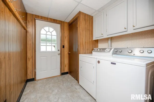 $190,000 | 29847 East County Road 2600 North, Manito, IL 61546