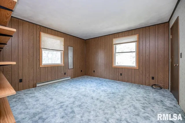 $190,000 | 29847 East County Road 2600 North, Manito, IL 61546