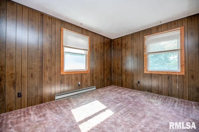 $190,000 | 29847 East County Road 2600 North, Manito, IL 61546