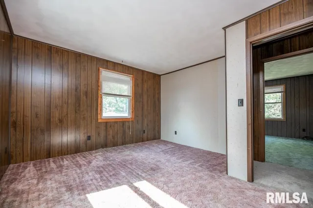 $190,000 | 29847 East County Road 2600 North, Manito, IL 61546