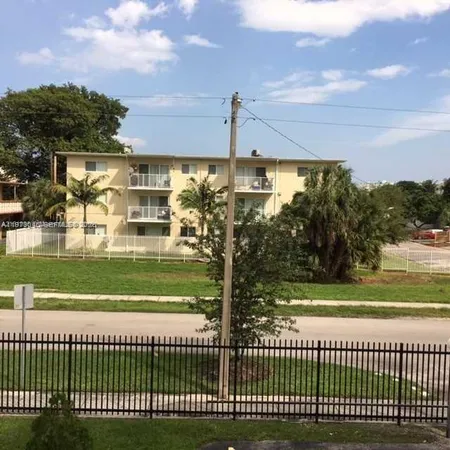 $129,000 | 12500 Northeast 15th Avenue, Unit 207, North Miami, FL 33161