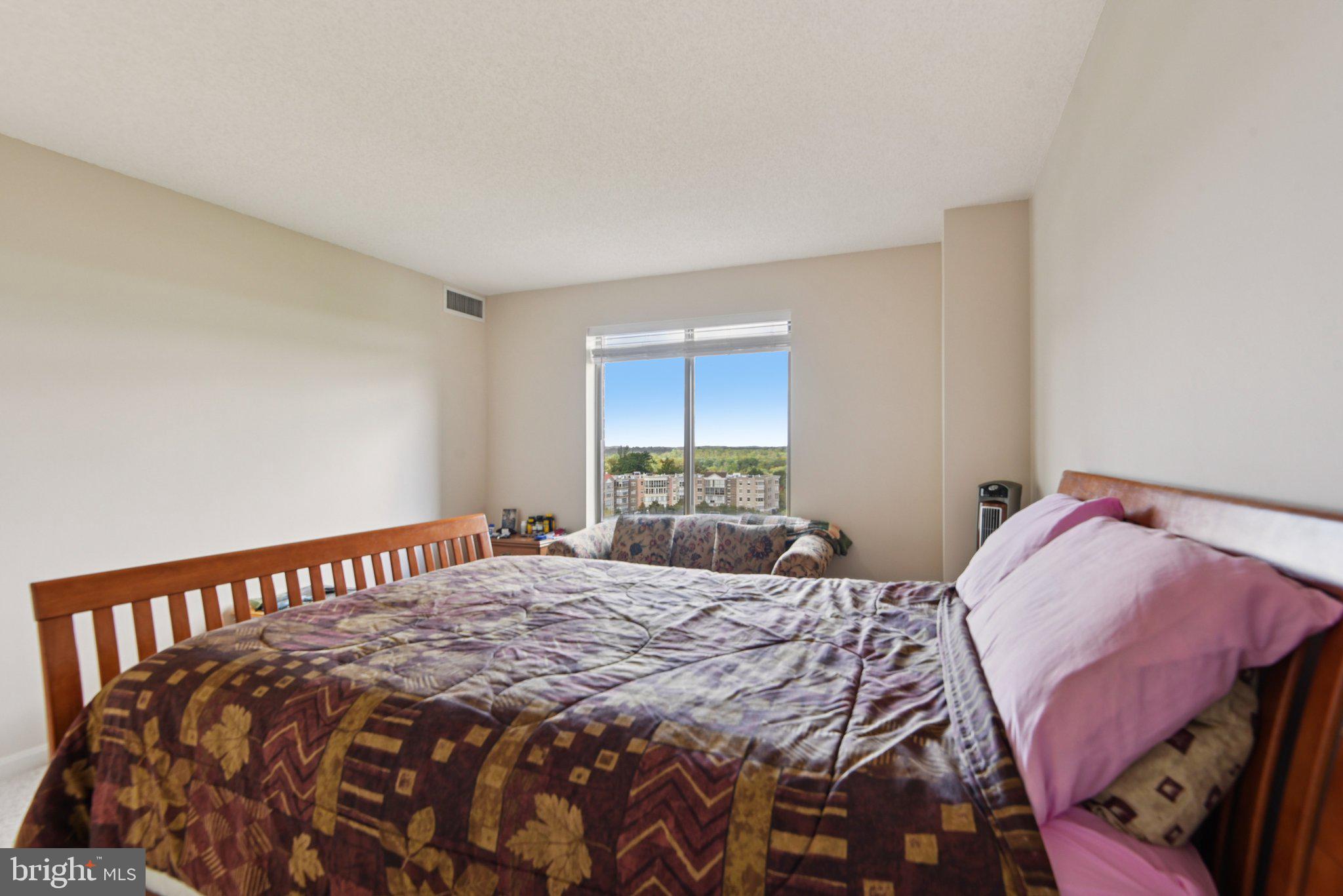 19385 Cypress Ridge Terrace, Unit 815 Leesburg, VA 20176 - Photo 25 of 38