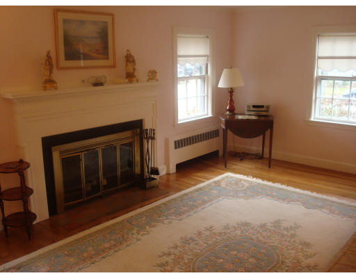 72 Marilyn Road Milton, MA 02186 - Photo 2 of 6 Gallery Image 2