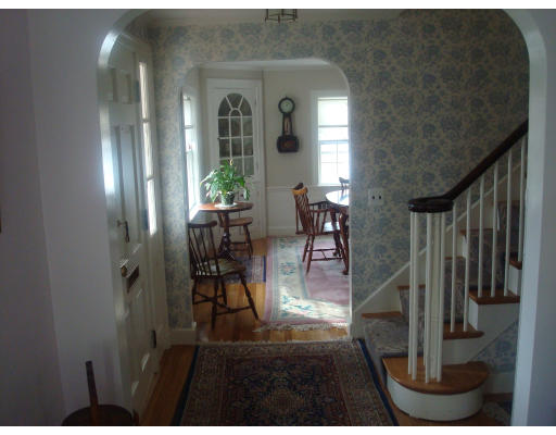 72 Marilyn Road Milton, MA 02186 - Photo 6 of 6 Gallery Image 6