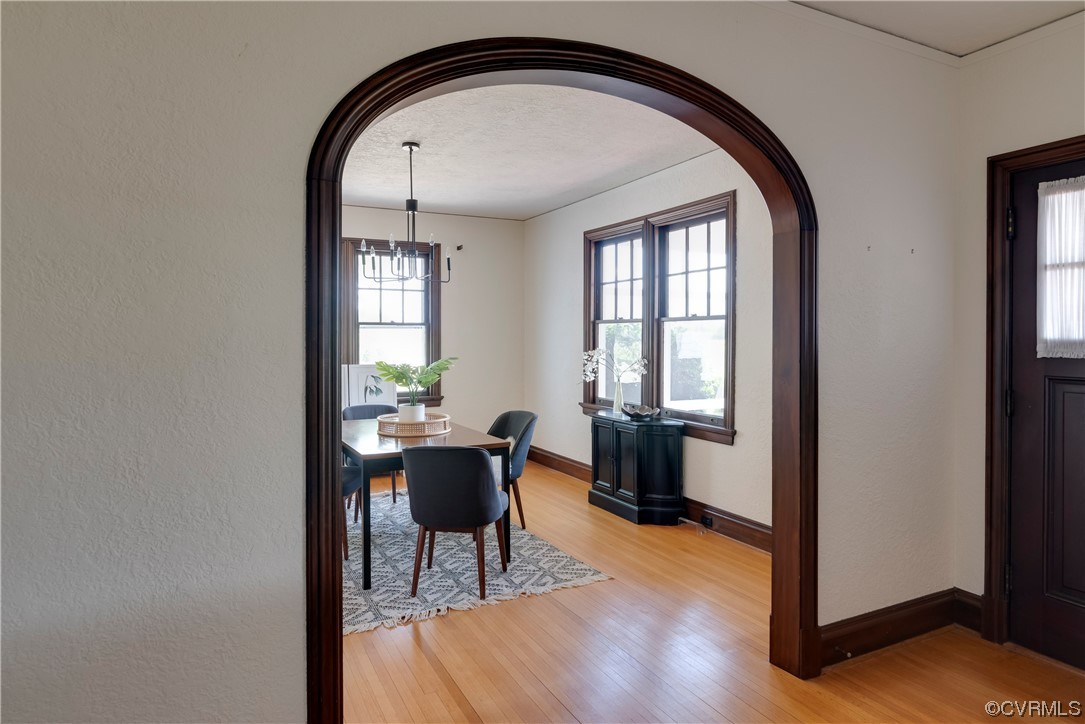 1700 Midview Road Henrico, VA 23231 - Photo 13 of 50 a living room with furniture and a window