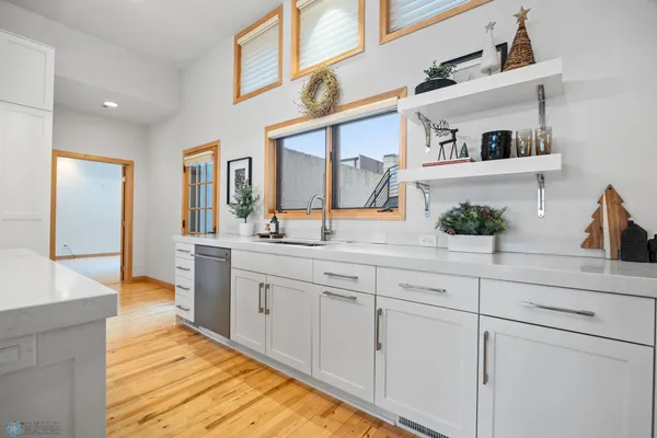$899,000 | 12 Broadway North, Unit 201, Fargo, ND 58102