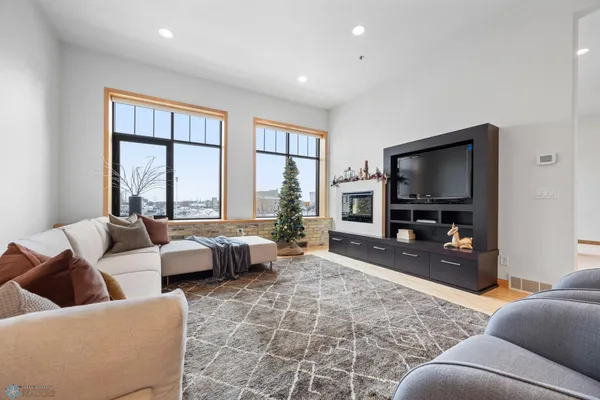 $899,000 | 12 Broadway North, Unit 201, Fargo, ND 58102