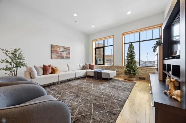 $899,900 | 12 Broadway North, Unit 201, Fargo, ND 58102