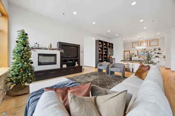 $899,000 | 12 Broadway North, Unit 201, Fargo, ND 58102