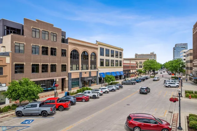 $899,900 | 12 Broadway North, Unit 201, Fargo, ND 58102