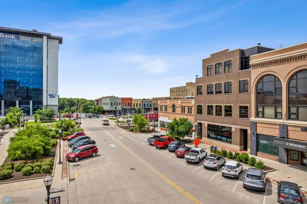$899,000 | 12 Broadway North, Unit 201, Fargo, ND 58102