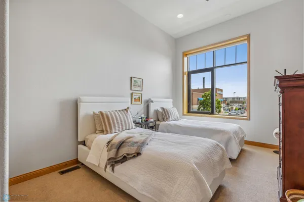 $899,000 | 12 Broadway North, Unit 201, Fargo, ND 58102