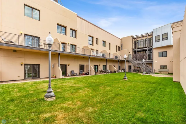 $899,900 | 12 Broadway North, Unit 201, Fargo, ND 58102