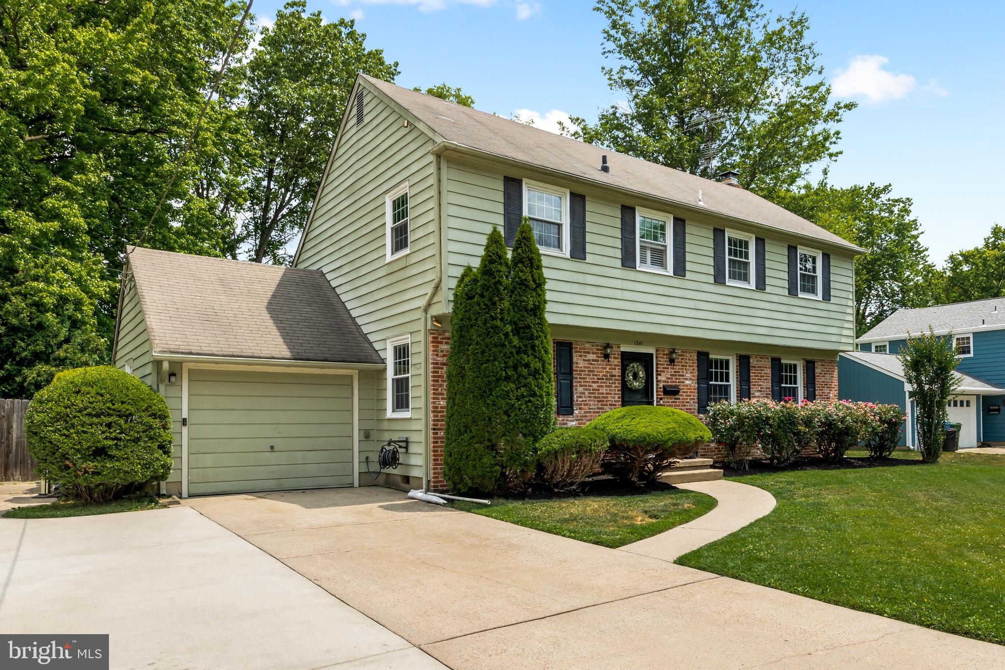 1241 Forge Road Cherry Hill, NJ 08034 - Photo 3 of 46