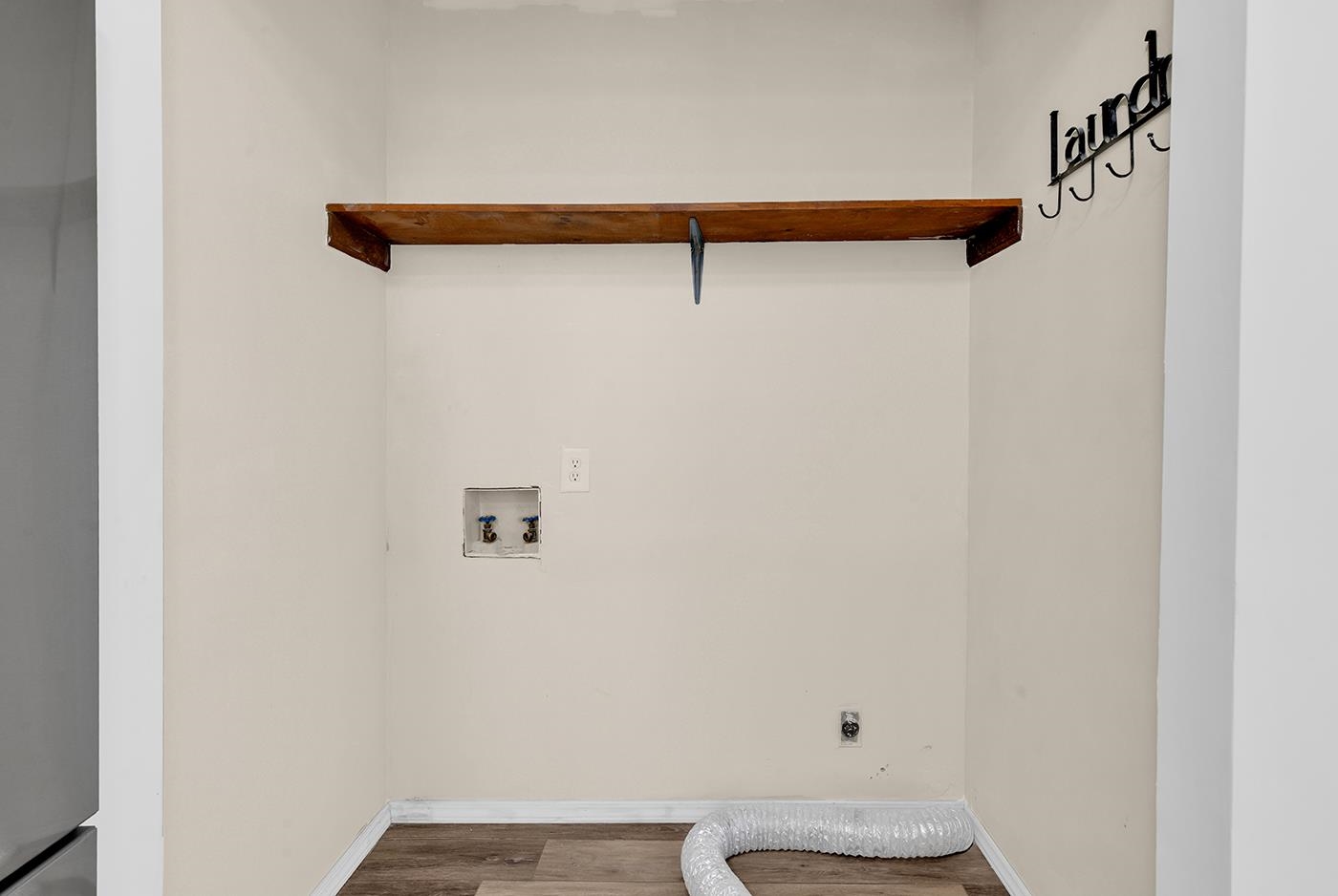 409 Reaves Street Marion, SC 29571 - Photo 12 of 33