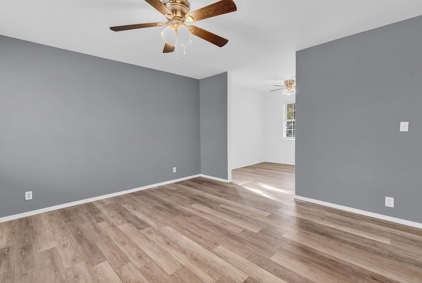 409 Reaves Street Marion, SC 29571 - Photo 4 of 33