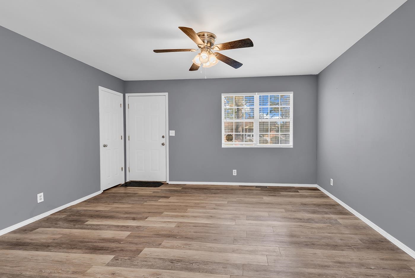 409 Reaves Street Marion, SC 29571 - Photo 8 of 33