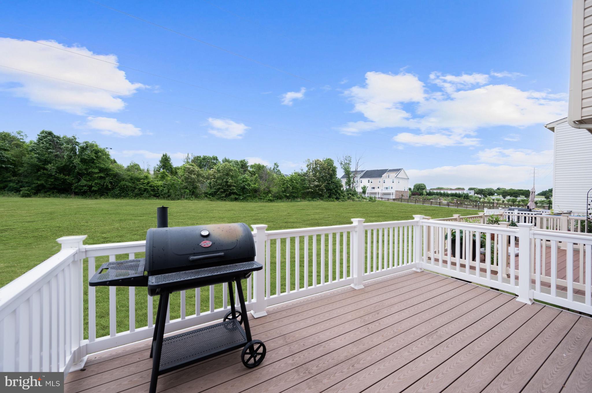 9941 Ravenhurst Road Middle River, MD 21220 - Photo 26 of 28 Deck