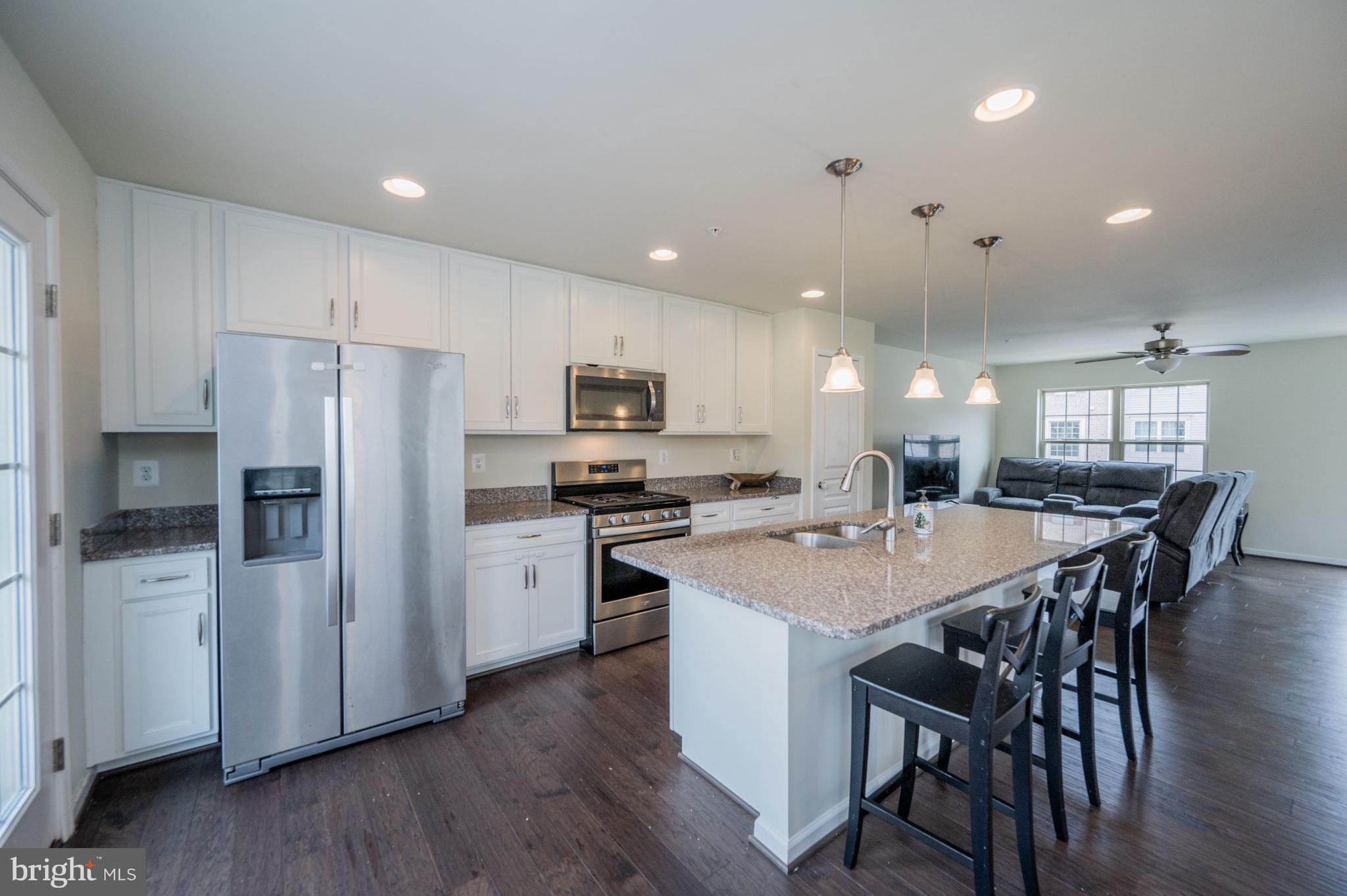 9941 Ravenhurst Road Middle River, MD 21220 - Photo 9 of 28 Kitchen