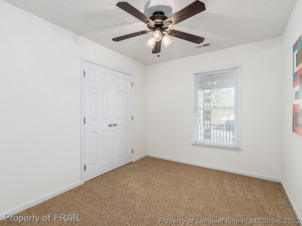 5725 Walkabout Road Hope Mills, NC 28348 - Photo 25 of 36 Gallery Image 25
