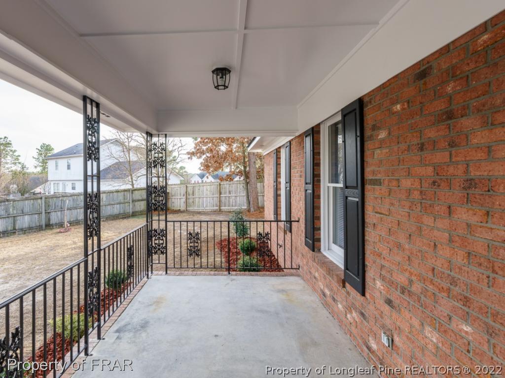 5725 Walkabout Road Hope Mills, NC 28348 - Photo 3 of 36 Gallery Image 3