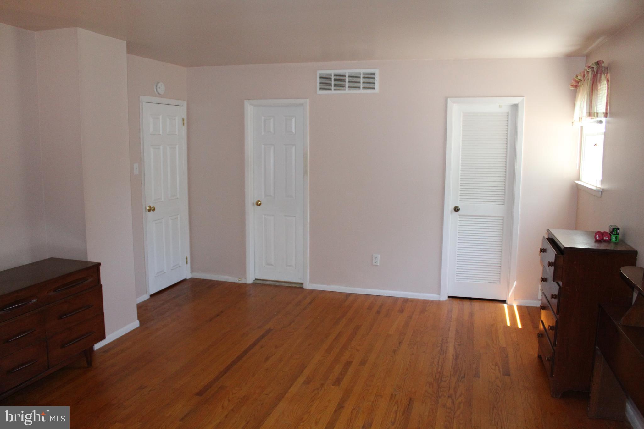 685 Ivyland Road Warminster, PA 18974 - Photo 14 of 21 Gallery Image 14