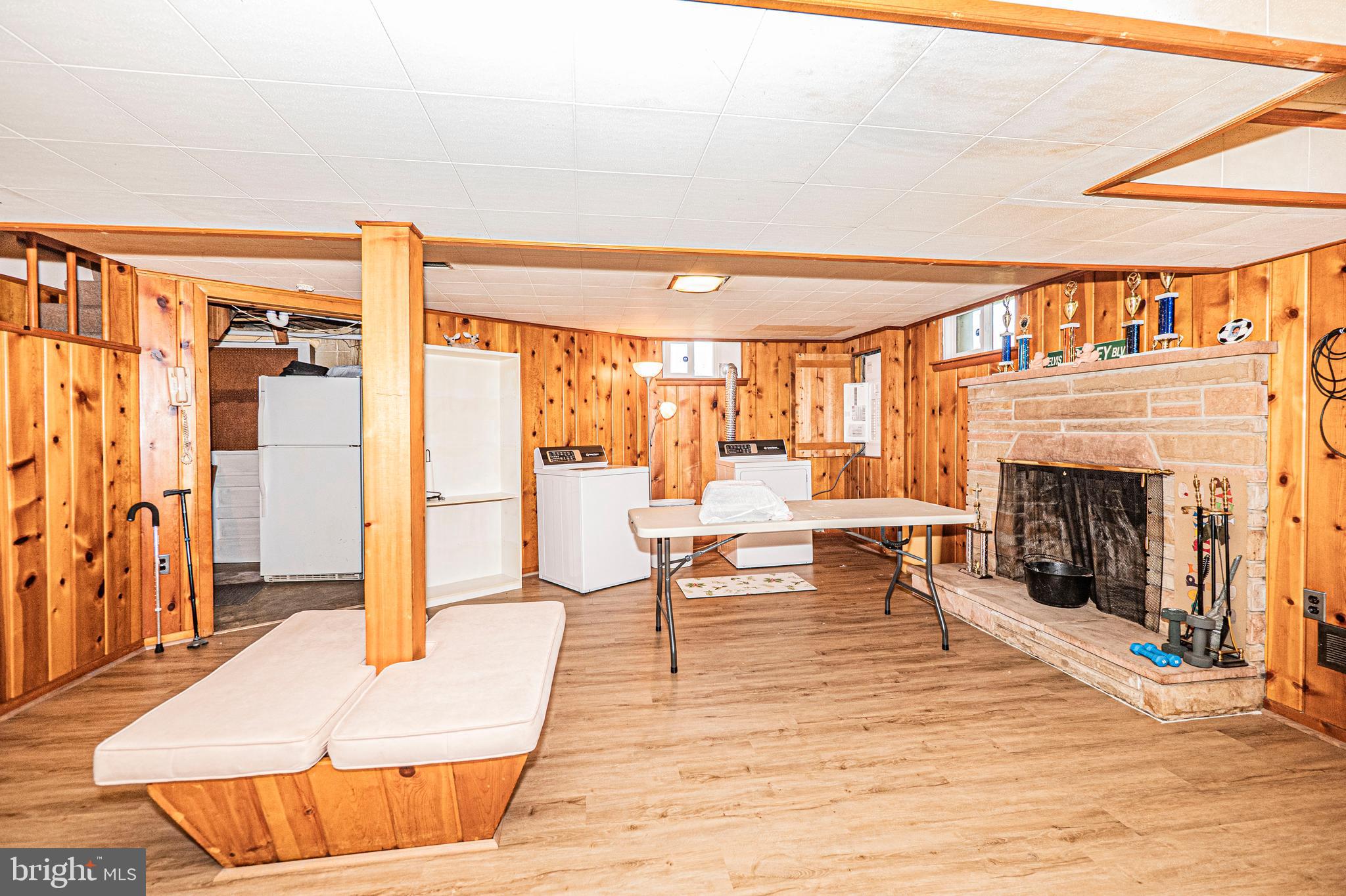 17710 Woodwards Store Road Gaithersburg, MD 20877 - Photo 23 of 31 Fr w/ fireplace
