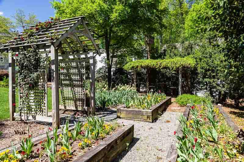 3000 Upland Circle Raleigh, NC 27607 - Photo 28 of 30 Photo 28
