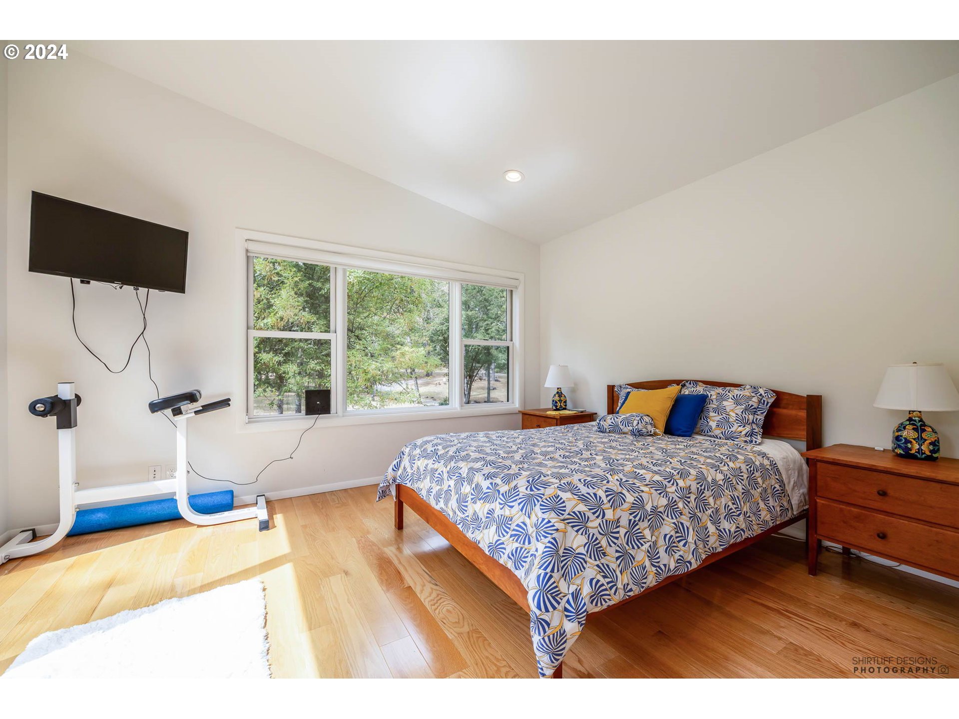 5161 Fox Hollow Road Eugene, OR 97405 - Photo 15 of 27 Gallery Image 15