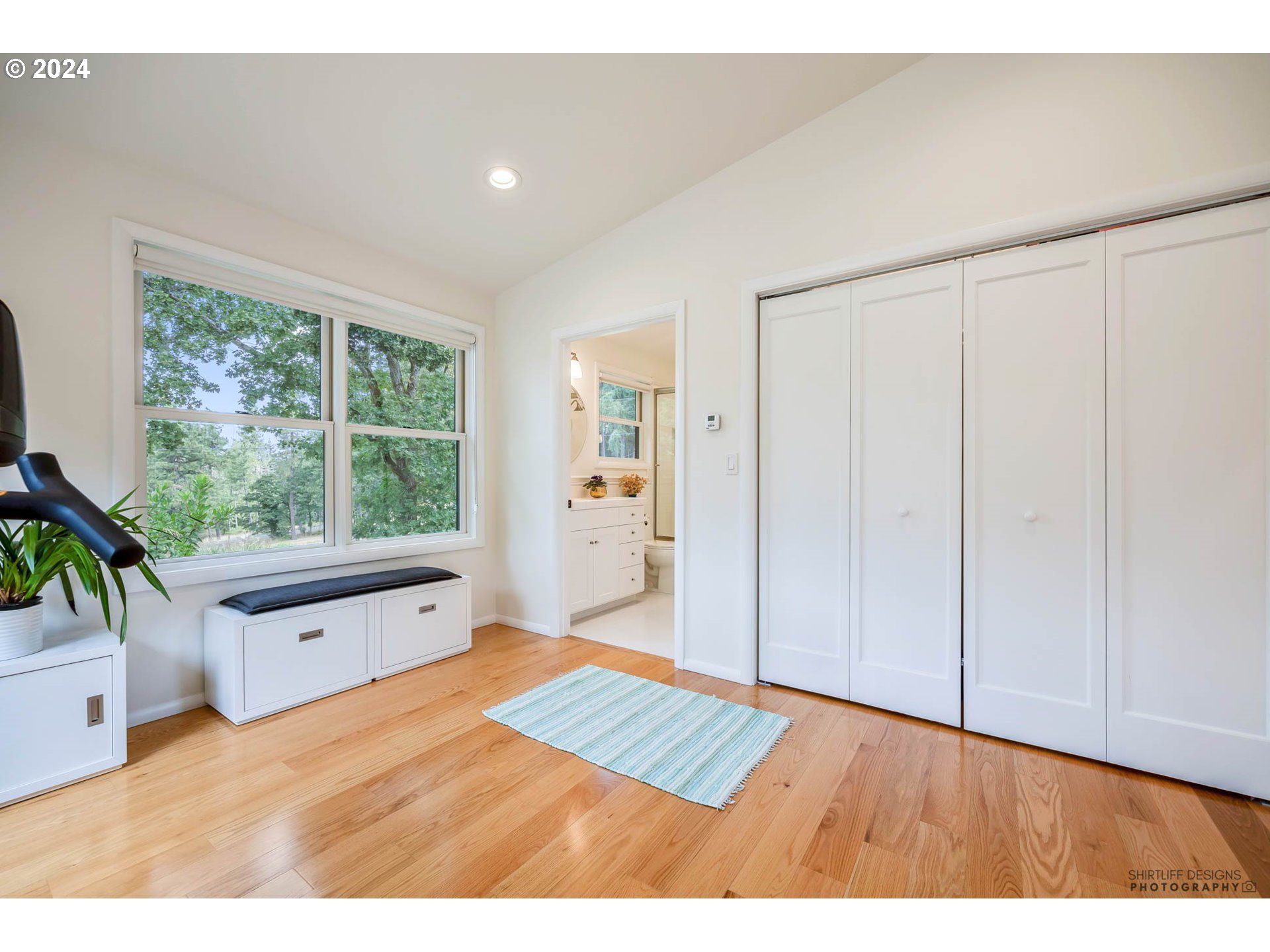 5161 Fox Hollow Road Eugene, OR 97405 - Photo 17 of 27 Gallery Image 17