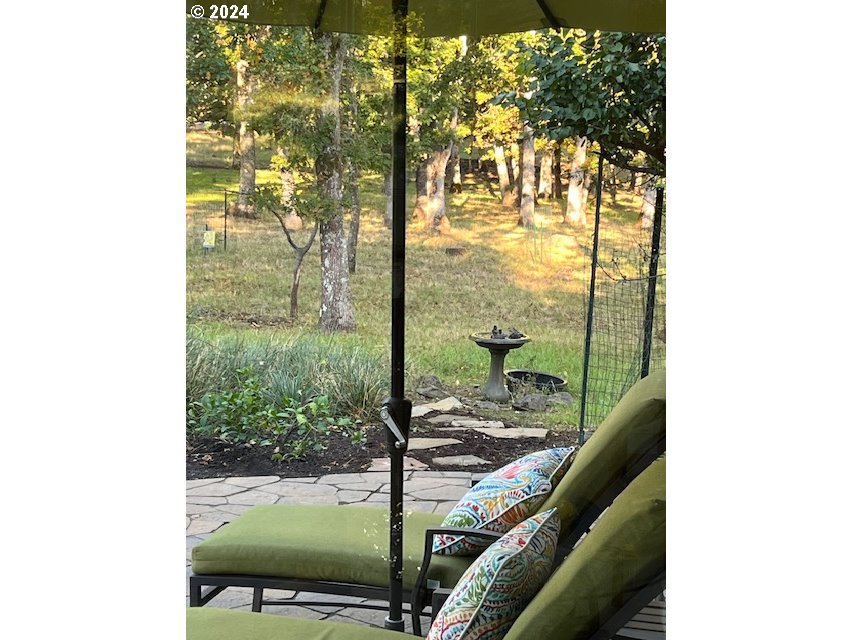 5161 Fox Hollow Road Eugene, OR 97405 - Photo 24 of 27 Gallery Image 24