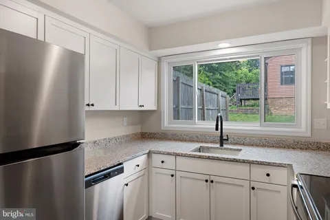 $410,000 | 5516 Doral Drive, Wilmington, DE 19808