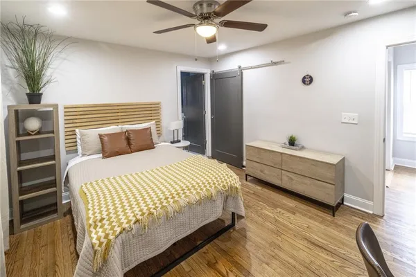 $259,900 | 2710 The Paseo, Kansas City, MO 64109