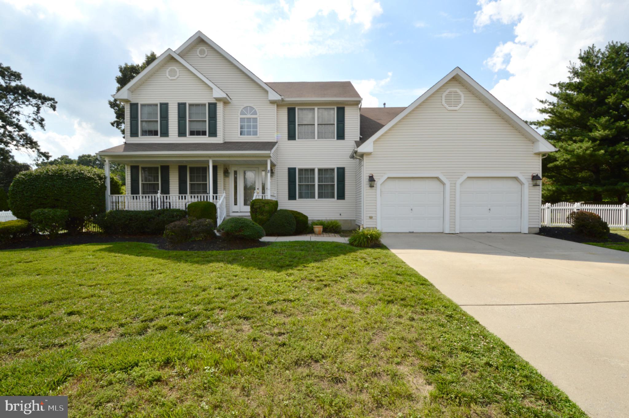 a view of outdoor space yard and front view of a house