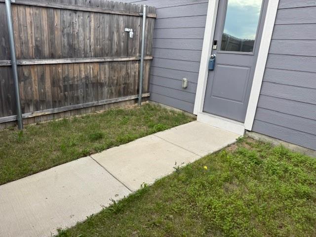 464 Reverie Way Ferris, TX 75125 - Photo 18 of 21 a backyard of a house