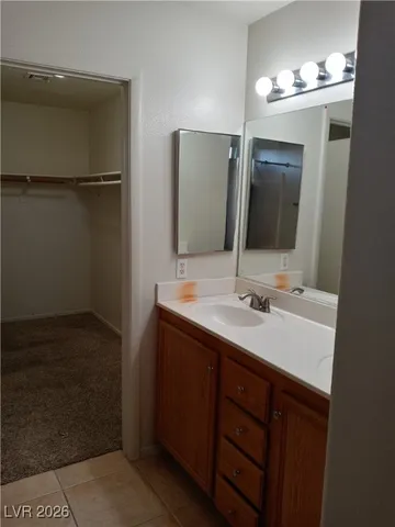 $2,000 | 1432 Evening Song Avenue, Henderson, NV 89012