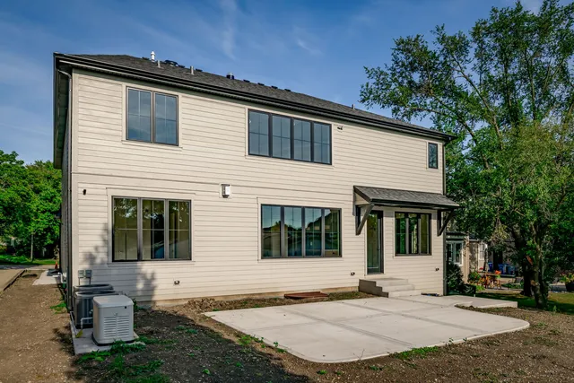 $2,295,000 | 900 Colfax Avenue, Elmhurst, IL 60126
