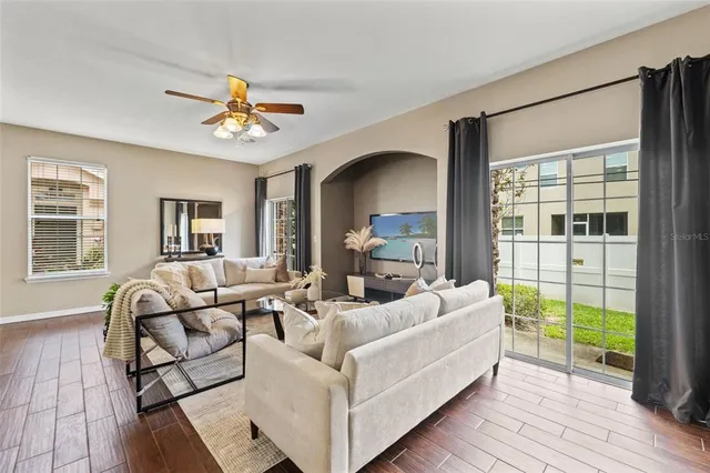 $449,900 | 589 52nd Avenue North, St. Petersburg, FL 33703