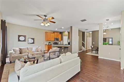 $449,900 | 589 52nd Avenue North, St. Petersburg, FL 33703