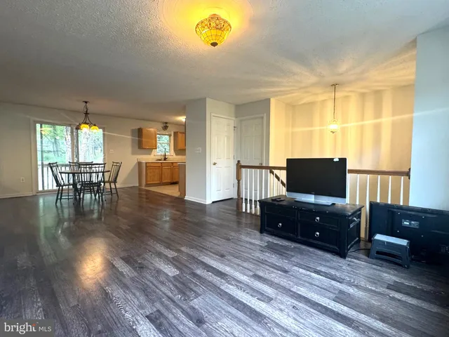 $400,000 | 115 Old Furnace Road, Harpers Ferry, WV 25425