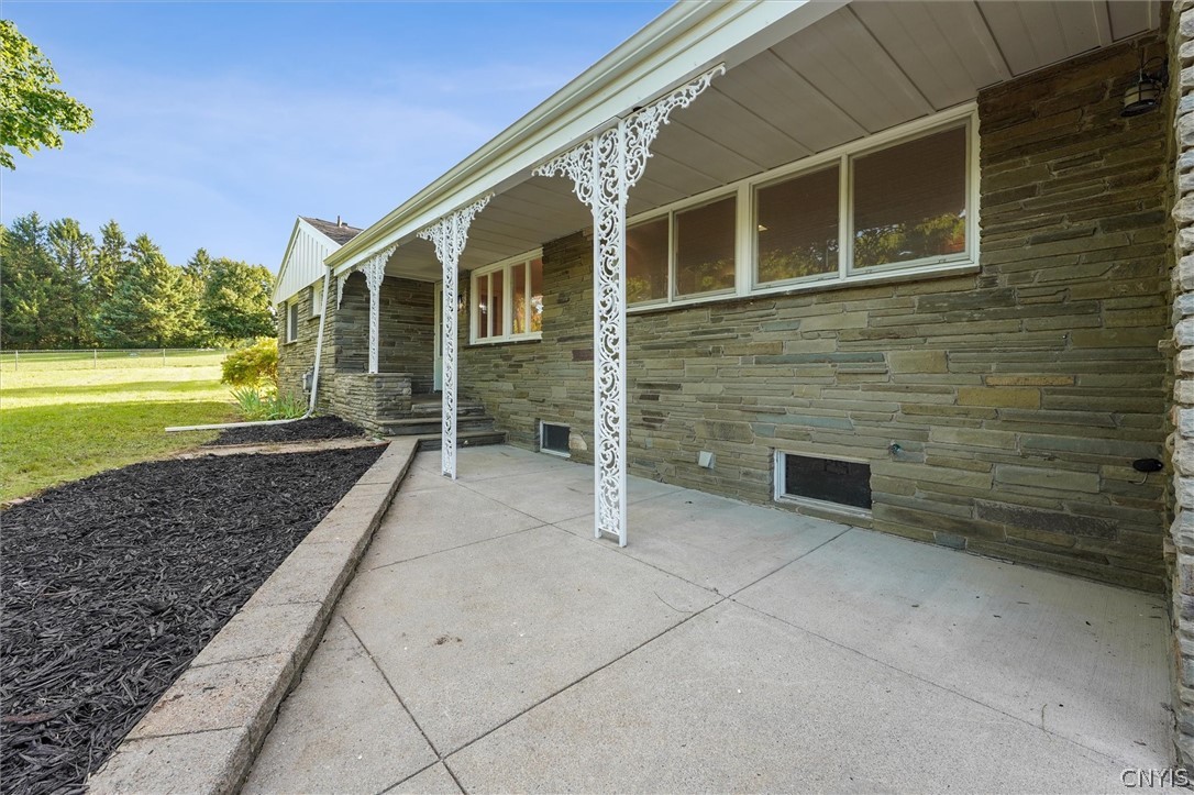 4361 Shea Road Onondaga, NY 13215 - Photo 2 of 43 Gallery Image 2