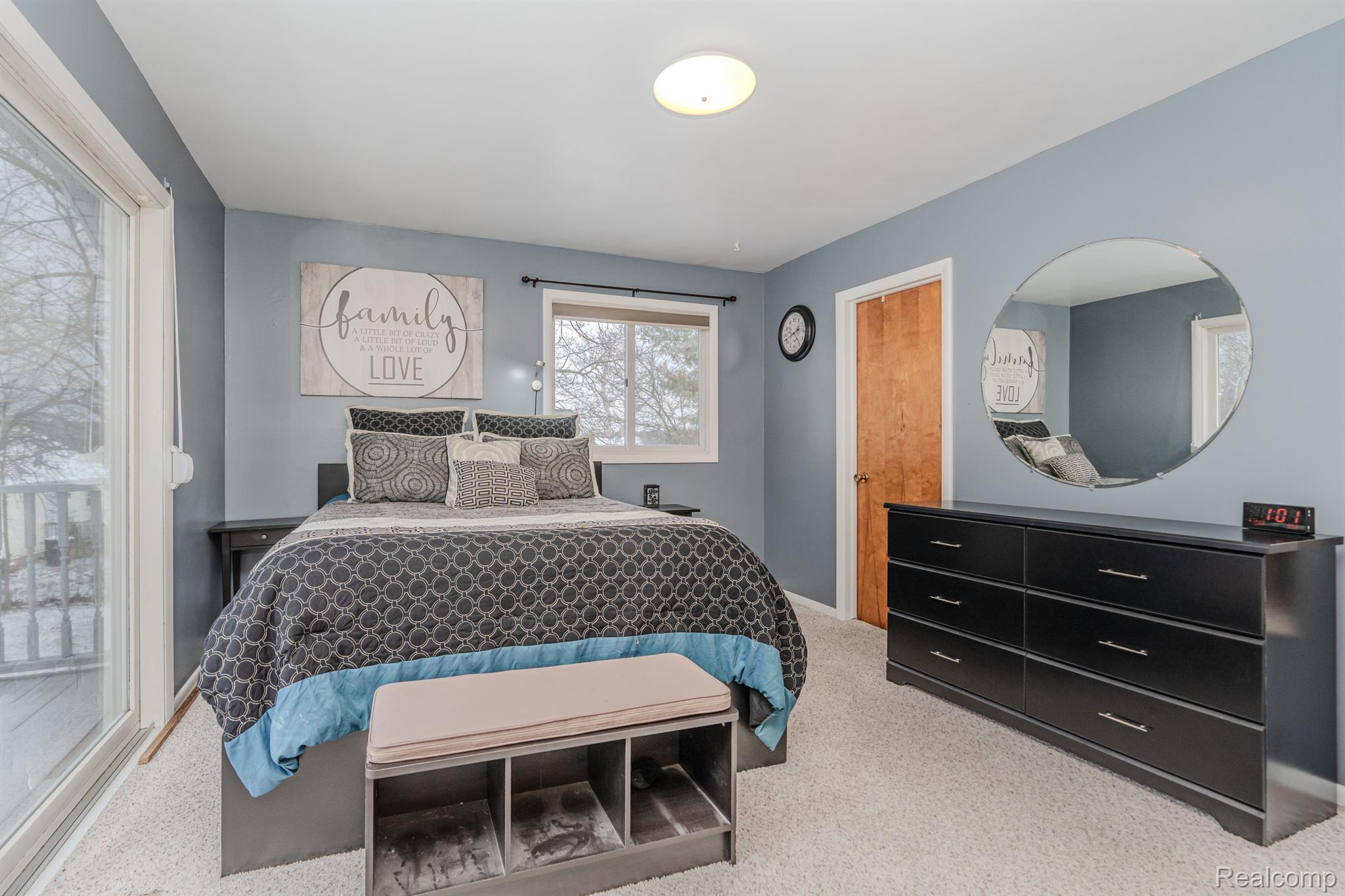 9211 Thumm Road Pinckney, MI 48169 - Photo 28 of 80 view 2