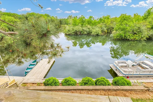 $270,000 | 16322 Shangri La Road, Oakwood, IL 61858