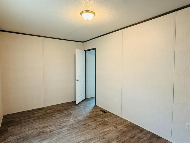 $1,575 | 3001 Elmwood Drive, Granbury, TX 76048