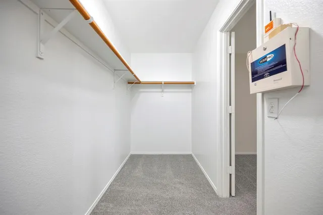 a view of utility room