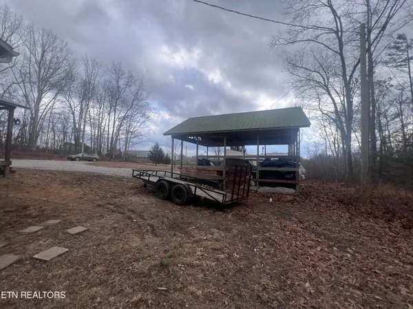 $429,900 | 52 Duncan Hinds Road, Jamestown, TN 38556