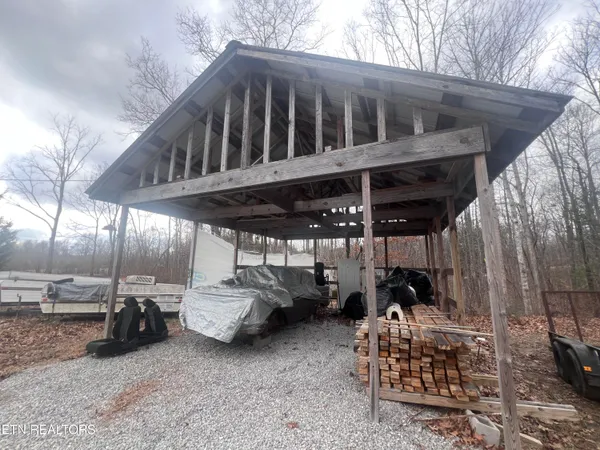 $429,900 | 52 Duncan Hinds Road, Jamestown, TN 38556