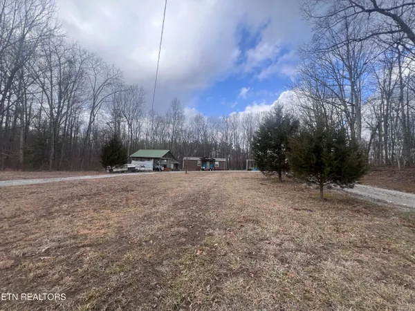 $429,900 | 52 Duncan Hinds Road, Jamestown, TN 38556