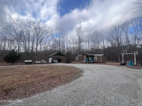 $429,900 | 52 Duncan Hinds Road, Jamestown, TN 38556