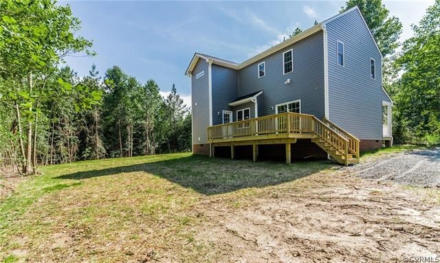 9140 Rock Cedar Road New Kent, VA 23124 - Photo 8 of 50 Gallery Image 8